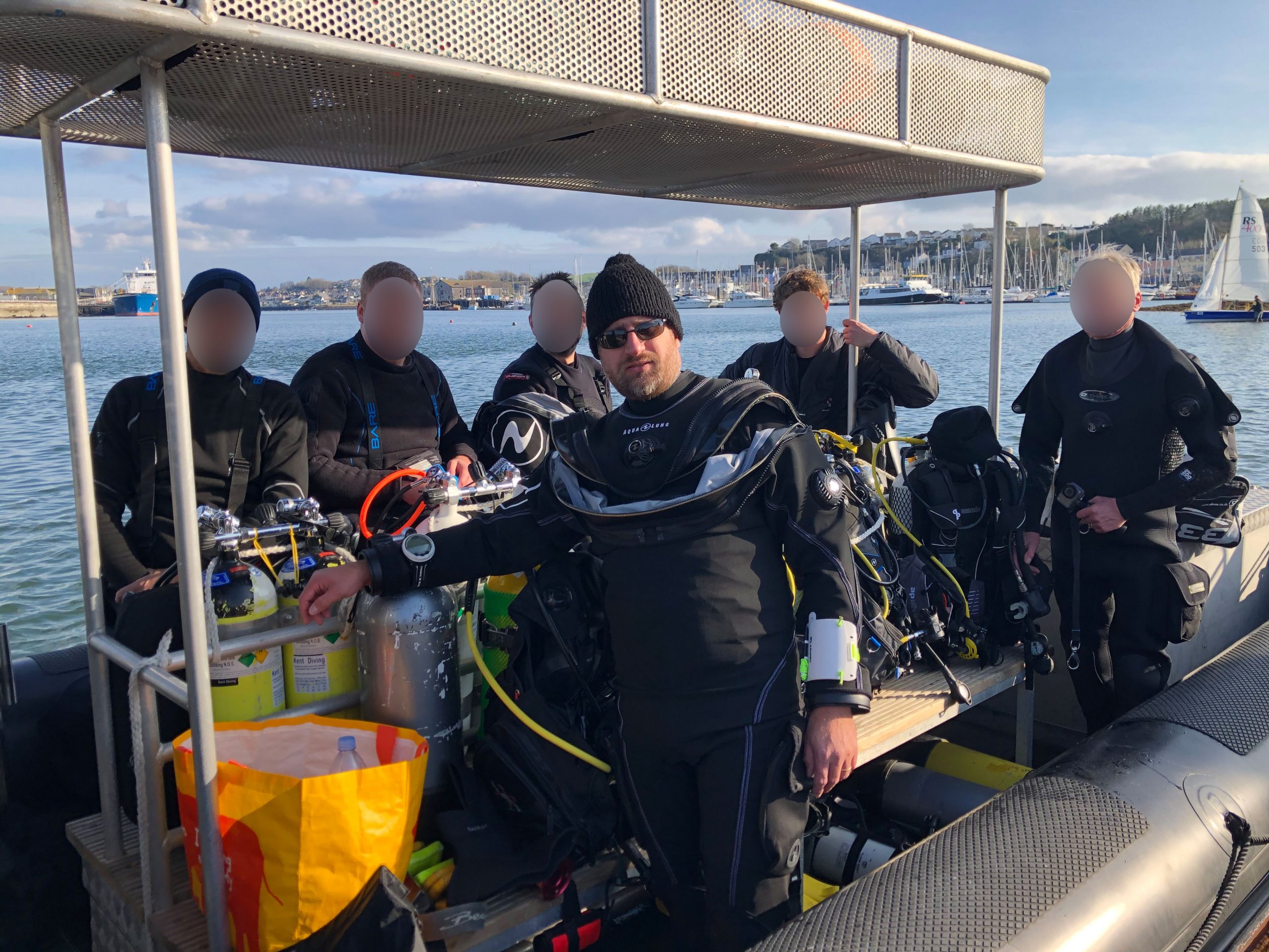 The Ultimate Guide to Cold Water Diving: Gear, Safety, and Adventure